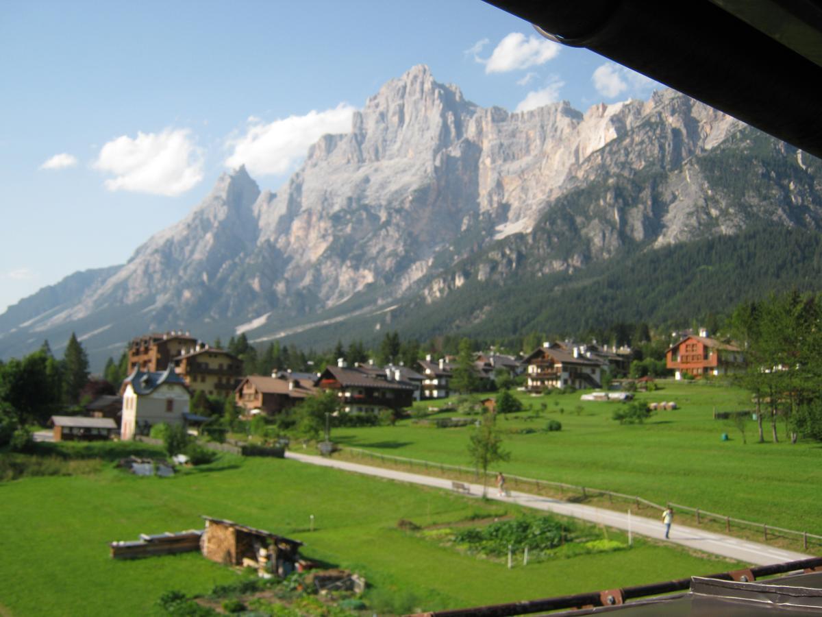 Hotel Albergo Dolomiti San Vito di Cadore Esterno foto